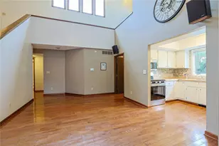 9040 S Normandy Ln, Washington Twp, OH 45458 - Photo 15