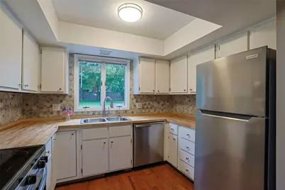 9040 S Normandy Lane, Washington Twp, OH 45458 - Photo 17