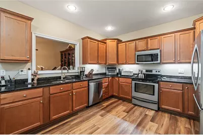 3378 Darbyshire Drive, Beavercreek, OH 45440 - Photo 11