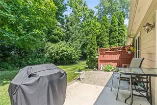 3378 Darbyshire Dr, Beavercreek, OH 45440 - Photo 29