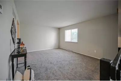2155 Olympic Street, Springfield, OH 45503 - Photo 7