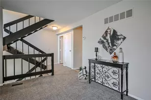 2155 Olympic St, Springfield, OH 45503 - Photo 9