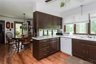 2473 Linebaugh Rd, Beavercreek Twp, OH 45385 - Photo 7