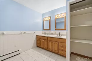 686 Evans Ln, Washington Twp, OH 45459 - Photo 35