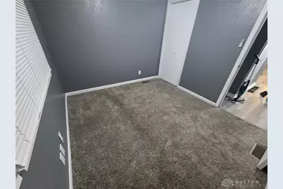 205 E Siebenthaler Avenue, Dayton, OH 45405 - Photo 11