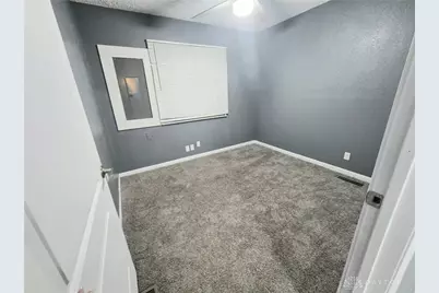 205 E Siebenthaler Avenue, Dayton, OH 45405 - Photo 23