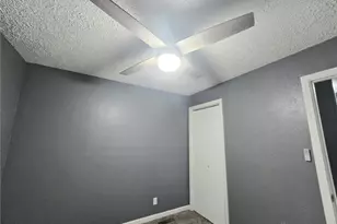 205 E Siebenthaler Ave, Dayton, OH 45405 - Photo 7