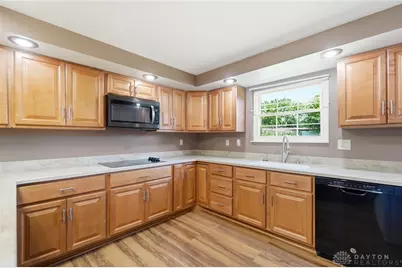 1331 Walnut Bend Court, Fairborn, OH 45324 - Photo 23