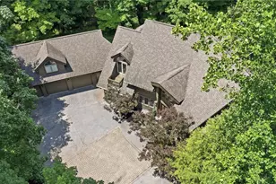 2892 River End Ct, Sugarcreek Twp, OH 45370 - Photo 3