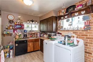 474 Danforth Pl, Riverside, OH 45431 - Photo 7