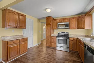 185 Broadripple Rd, Centerville, OH 45458 - Photo 11