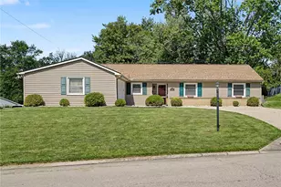 185 Broadripple Rd, Centerville, OH 45458 - Photo 3