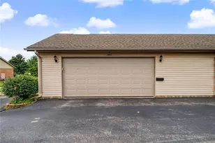 1992 Willoughby Ave, Moorefield Twp, OH 45502 - Photo 23