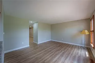 1055 Beryl Trail, Washington Twp, OH 45459 - Photo 7