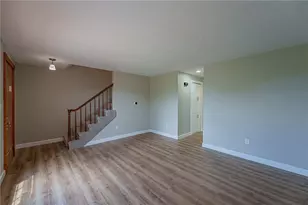 1055 Beryl Trail, Washington Twp, OH 45459 - Photo 9