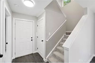 10109 S Cliff Swallow Court, Miamisburg, OH 45342 - Photo 3