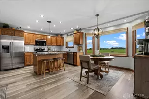 14960 Westbrook Rd, Brookville, OH 45309 - Photo 9