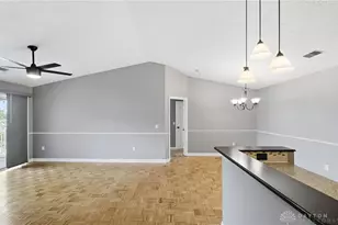 610 Carrington Pl, Loveland, OH 45140 - Photo 9