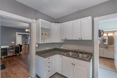 34 E Cottage Avenue, West Carrollton, OH 45449 - Photo 9