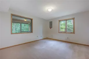 6584 Stillcrest Way, Butler Twp, OH 45414 - Photo 33