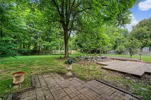 460 Deauville Dr, Washington Twp, OH 45429 - Photo 39