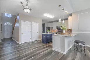 2359 Featherston Dr, Miami Township, OH 45342 - Photo 9