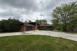 3776 Dorset Dr, Dayton, OH 45405 - Photo 1