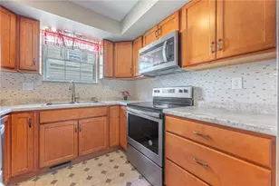 5743 Marblehead Dr, Riverside, OH 45431 - Photo 9