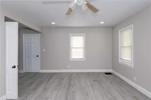 300 Skyview Dr, Vandalia, OH 45377 - Photo 5