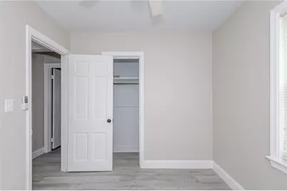 300 Skyview Drive, Vandalia, OH 45377 - Photo 13