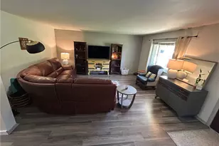 619 Talowood Dr, Beavercreek, OH 45430 - Photo 5