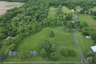 4085 W Enon Rd, Bath Twp, OH 45324 - Photo 5