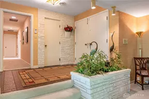 6042 Mad River Rd, Washington Twp, OH 45459 - Photo 5