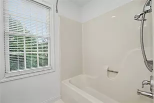 1805 Andrea Cir, Beavercreek, OH 45432 - Photo 45