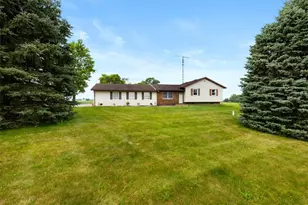 10657 County Rd 5, Belle Center, OH 43310 - Photo 5