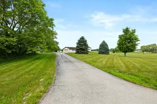 10657 County Rd 5, Belle Center, OH 43310 - Photo 3