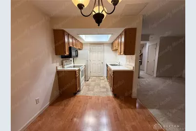 9765 Centerville Creek Lane, Washington Twp, OH 45458 - Photo 11