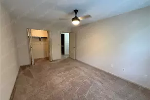 9765 Centerville Creek Ln, Washington Twp, OH 45458 - Photo 25