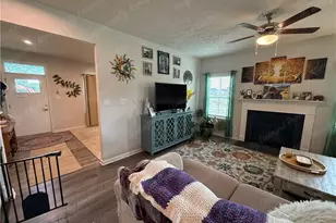 2418 David Grey Cir, Beavercreek, OH 45434 - Photo 5