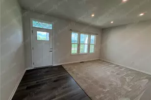 2418 David Grey Cir, Beavercreek, OH 45434 - Photo 7