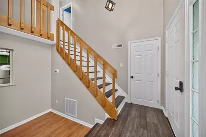 2070 Foxknoll Drive, Centerville, OH 45458 - Photo 9