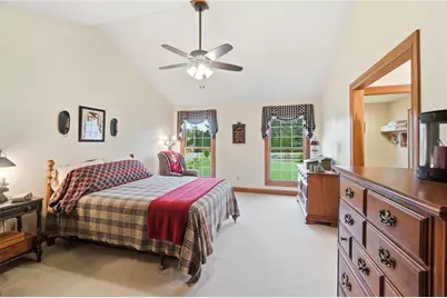 656 Gardenview Circle, Bath Twp, OH 45801 - Photo 17