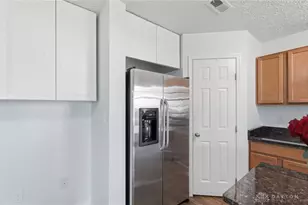 2371 Barnard Dr, Fairborn, OH 45324 - Photo 17