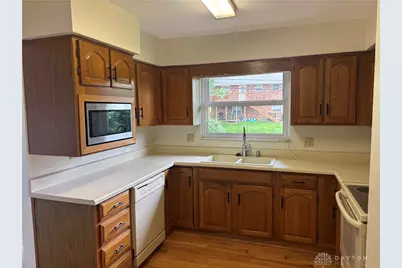 2518 Loris Drive, Miami Township, OH 45449 - Photo 3