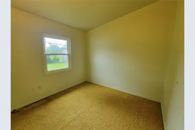307 Drake Avenue, New Carlisle, OH 45344 - Photo 15