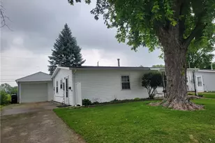 307 Drake Ave, New Carlisle, OH 45344 - Photo 3