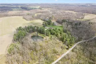 3911 Campbell Rd, Perry Township, OH 45118 - Photo 39