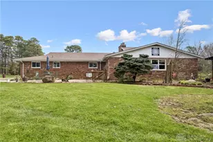3911 Campbell Rd, Perry Township, OH 45118 - Photo 1