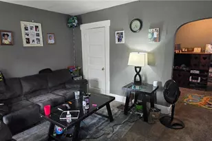 910 Pine St, Springfield, OH 45505 - Photo 5