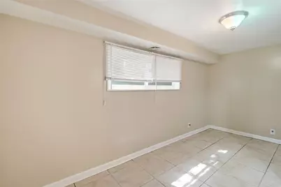 1960 Carol Parkway, Kettering, OH 45440 - Photo 23